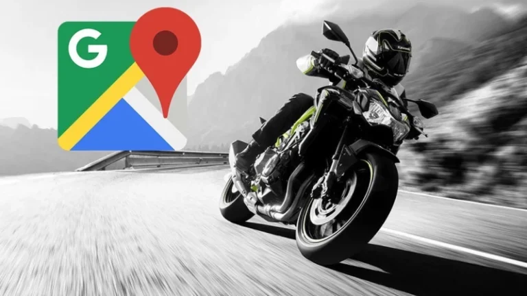 Μοτοσικλετιστής χρησιμοποιεί Google Maps με οδηγίες Gemini AI